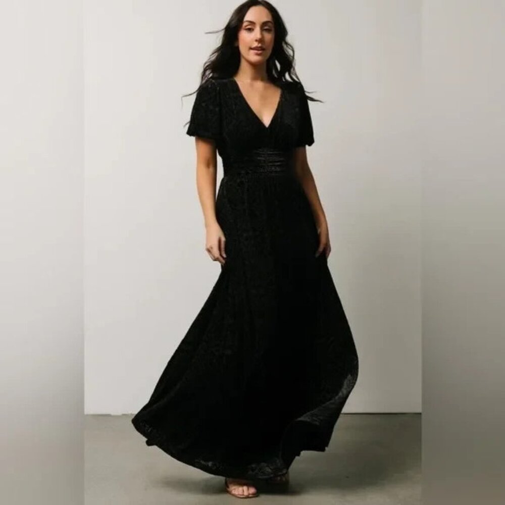 Baltic Born Leslie Black Embossed Velvet Maxi Dress  Size M Pockets